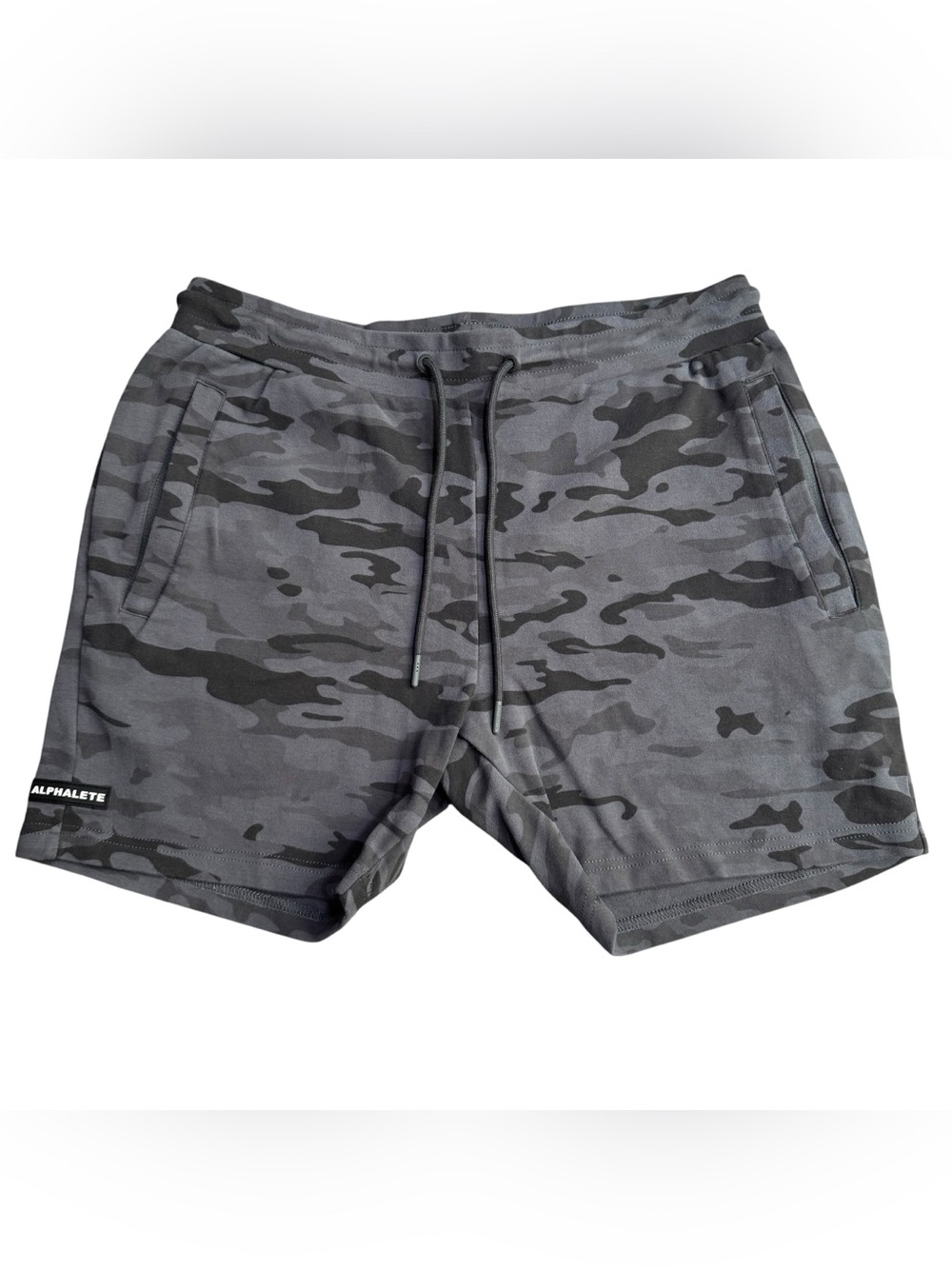 Alphalete Men's Gray Camo Athletic Shorts Gym Size  XL Performance Casual NWOT